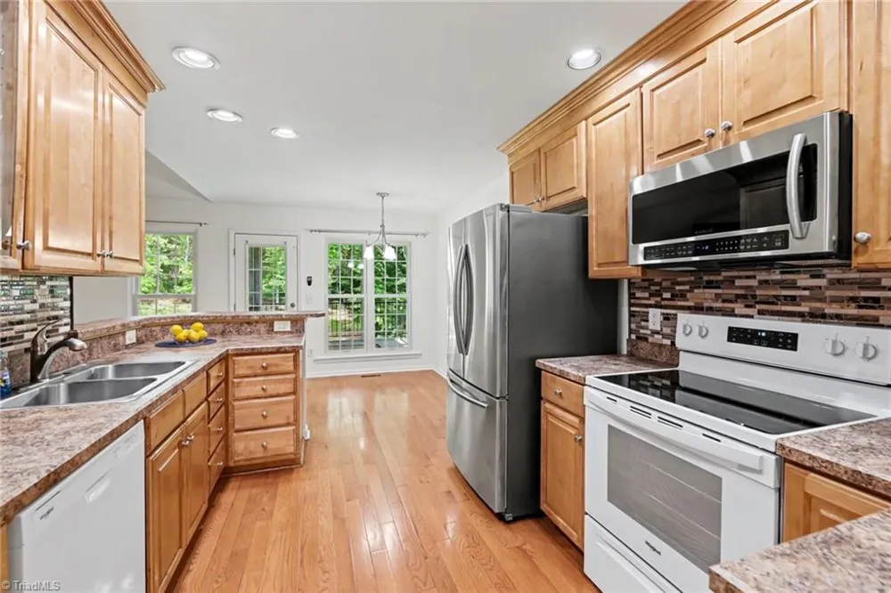 8602 Winding Hill Drive Stokesdale, NC 27357