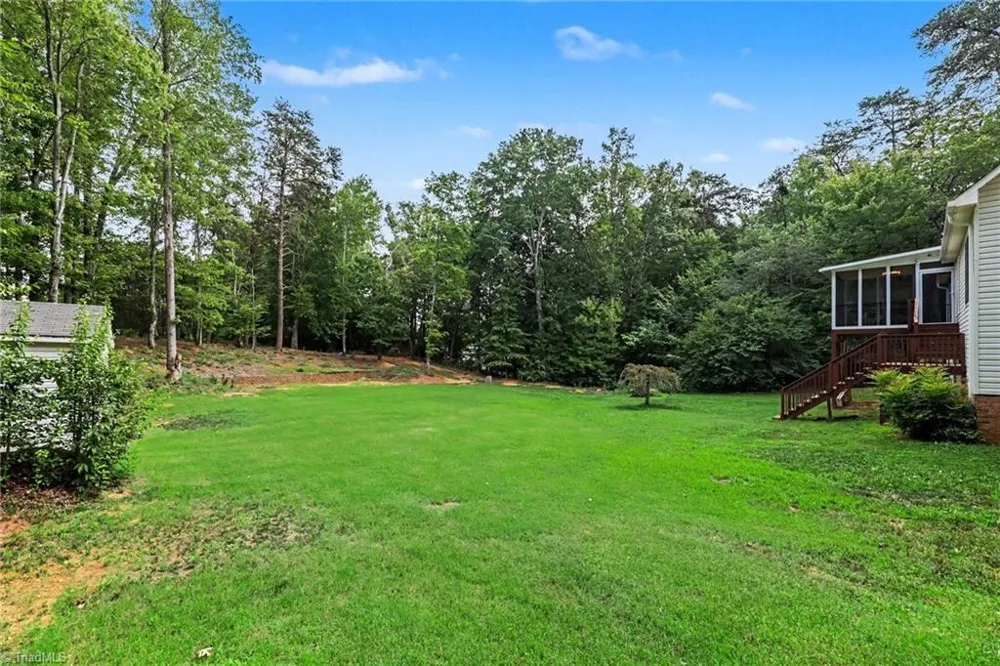 8602 Winding Hill Drive Stokesdale, NC 27357