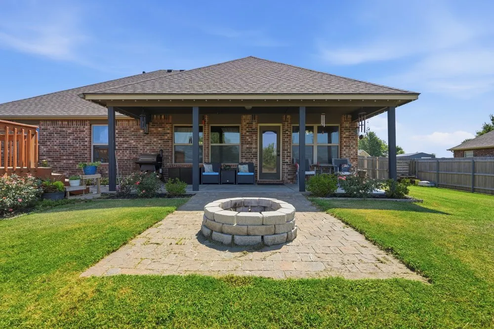14468 72nd East Avenue Collinsville, OK 74021