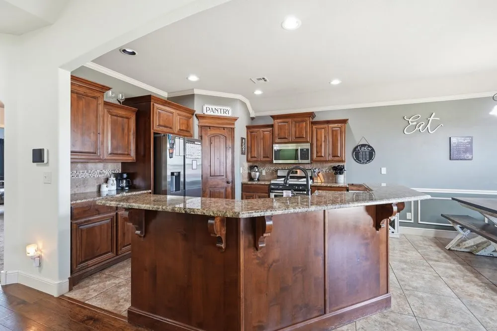 14468 72nd East Avenue Collinsville, OK 74021