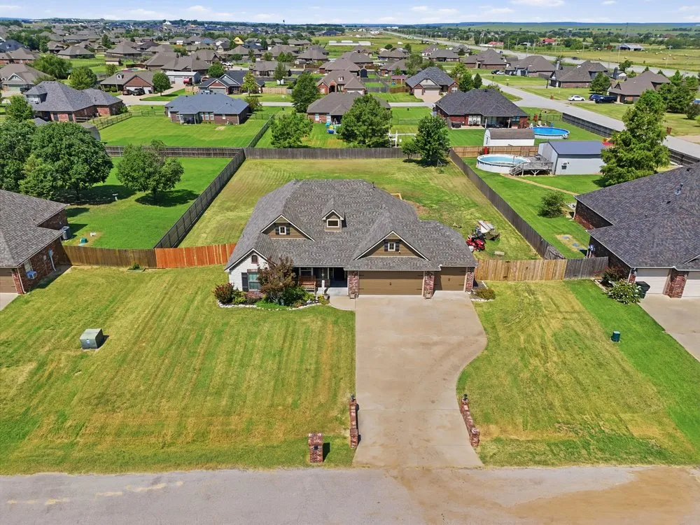 14468 72nd East Avenue Collinsville, OK 74021