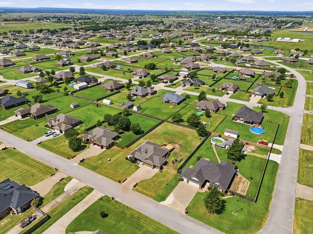 14468 72nd East Avenue Collinsville, OK 74021