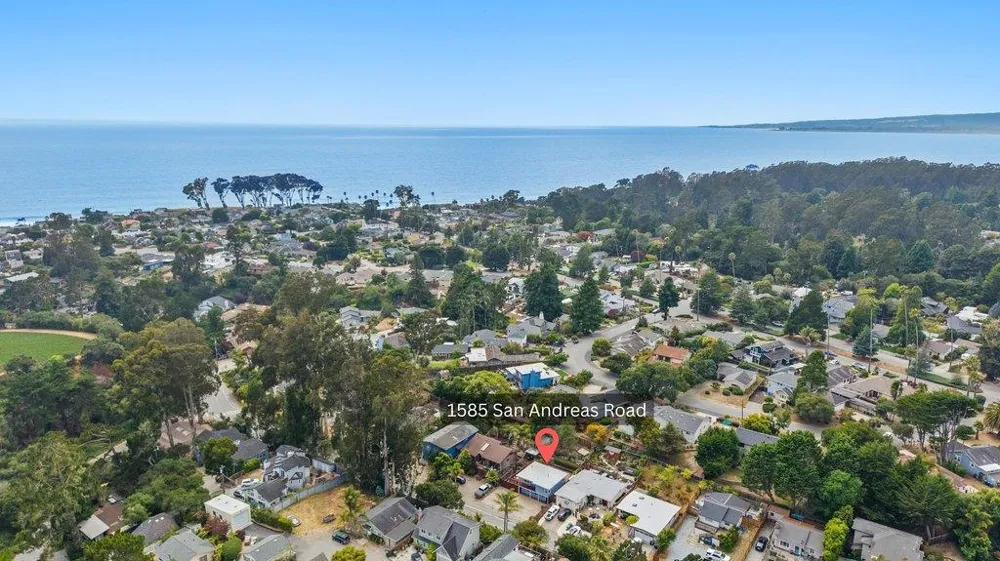 1585 San Andreas Road Watsonville, CA 95076