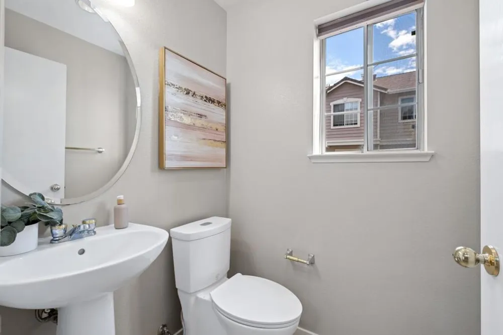 1861 Northwest Circle San Jose, CA 95131