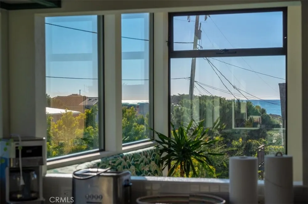 365 Bristol Street Cambria, CA 93428