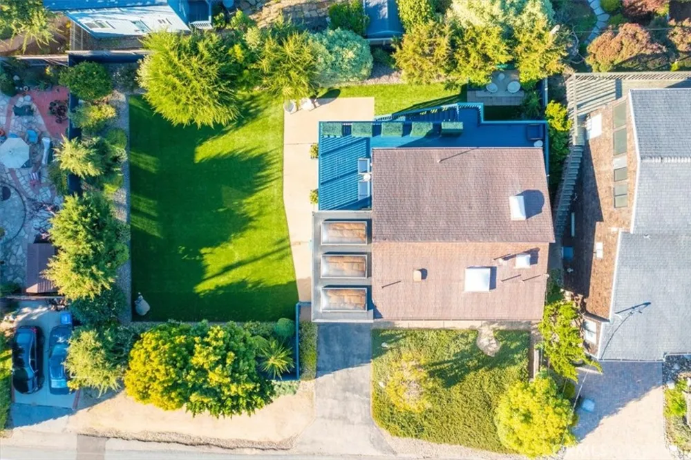 365 Bristol Street Cambria, CA 93428