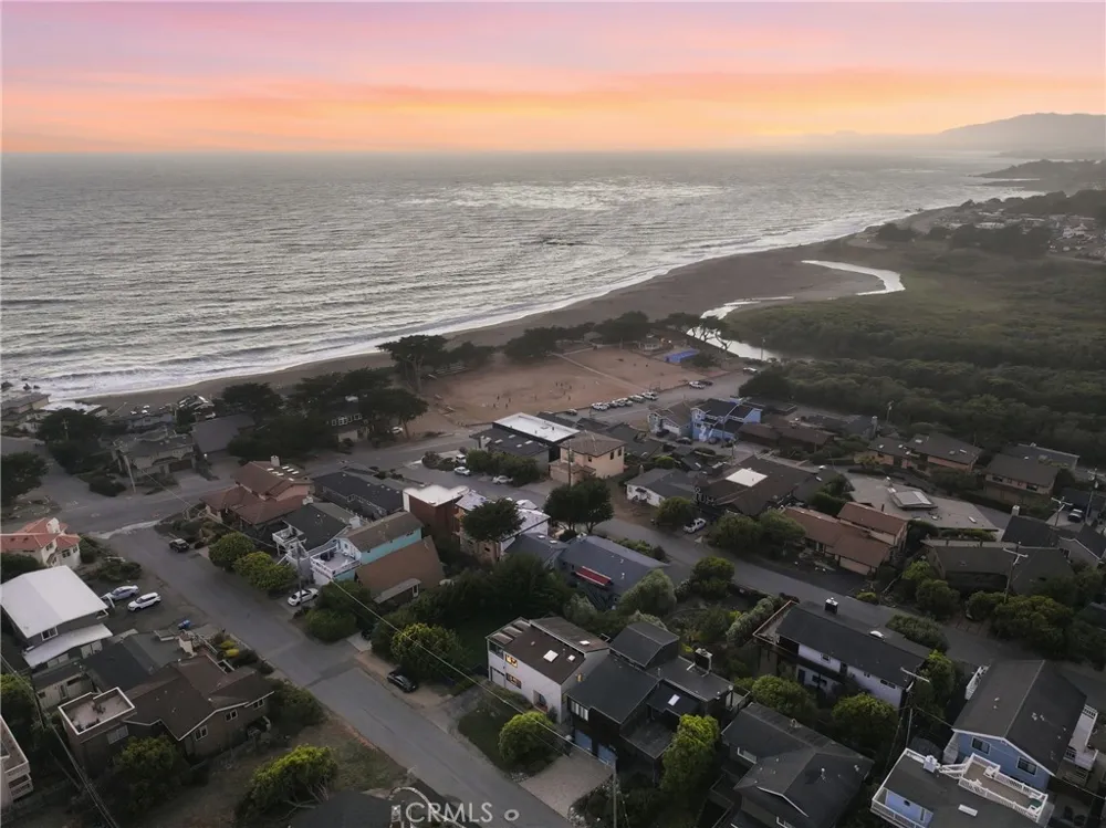 365 Bristol Street Cambria, CA 93428