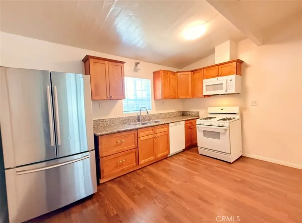 828 Buena Vista Street #A Hemet, CA 92543