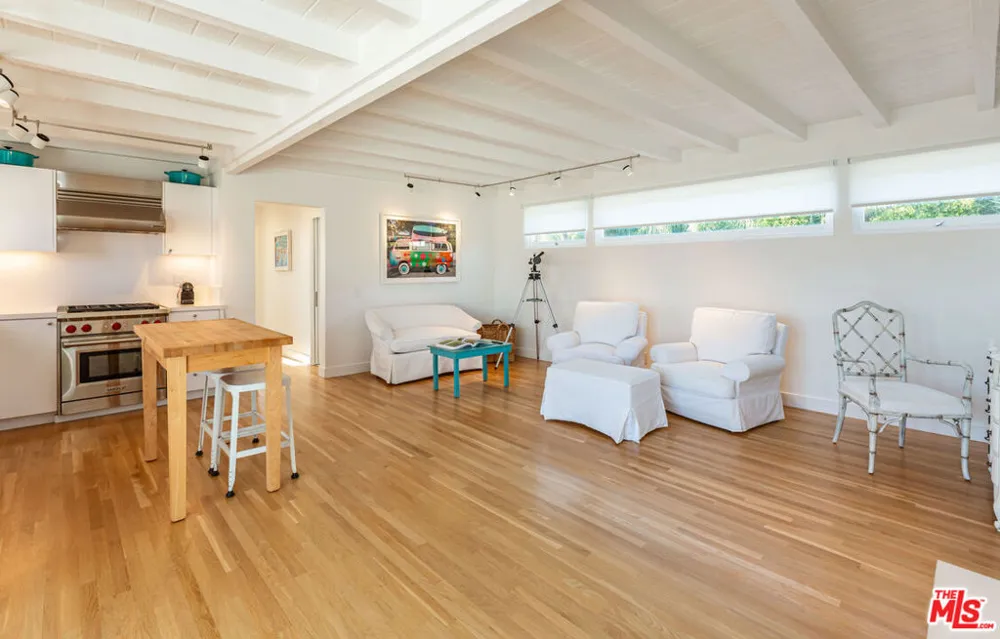 25212 Malibu Road Malibu, CA 90265