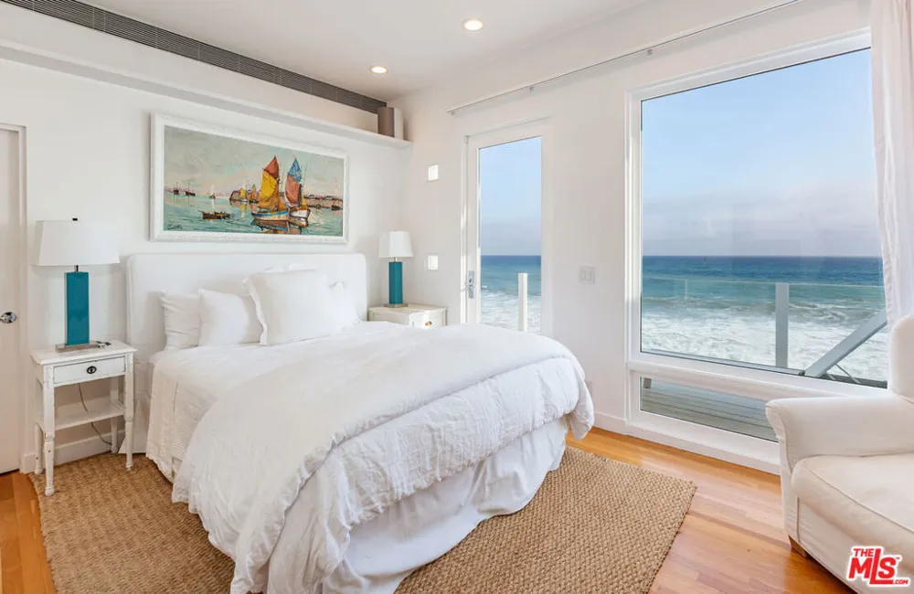 25212 Malibu Road Malibu, CA 90265