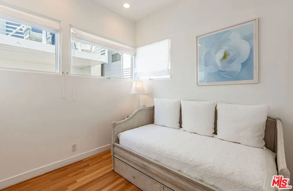 25212 Malibu Road Malibu, CA 90265