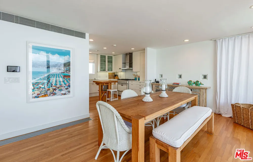 25212 Malibu Road Malibu, CA 90265