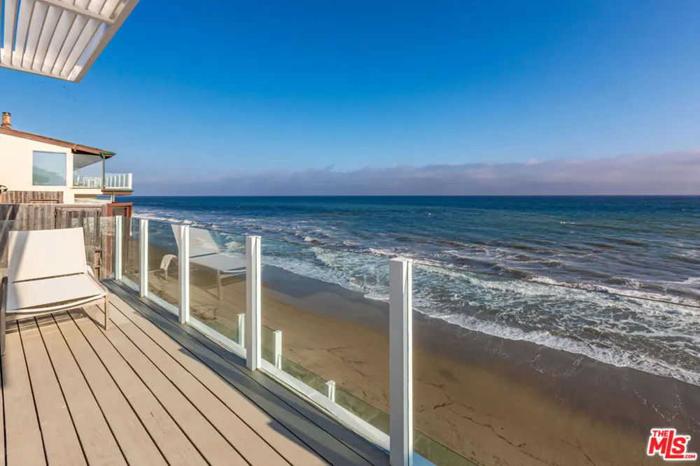 25212 Malibu Road Malibu, CA 90265