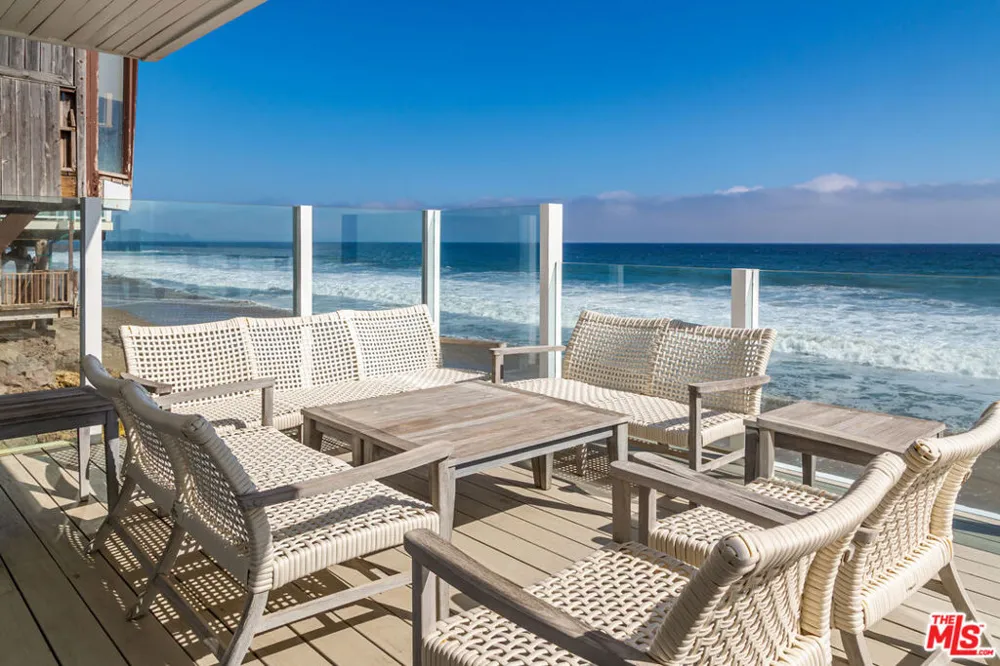25212 Malibu Road Malibu, CA 90265