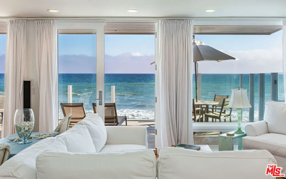 25212 Malibu Road Malibu, CA 90265
