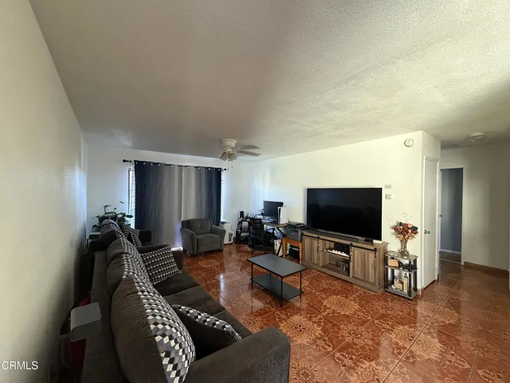 172 S Steckel Drive #36 Santa Paula, CA 93060