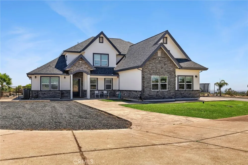 3138 Tangeman Paradise, CA 95969