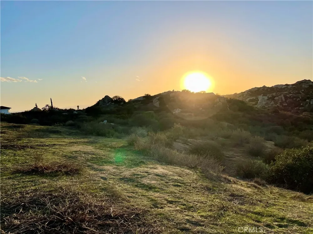 23685 Tapatia Road Homeland, CA 92548