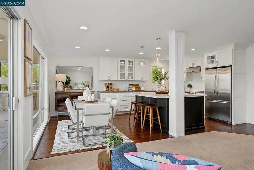 1108 Fairlawn Court #8 Walnut Creek, CA 94595