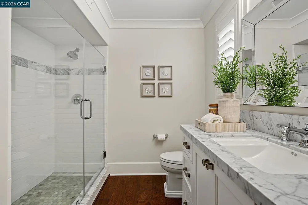 1108 Fairlawn Court #8 Walnut Creek, CA 94595