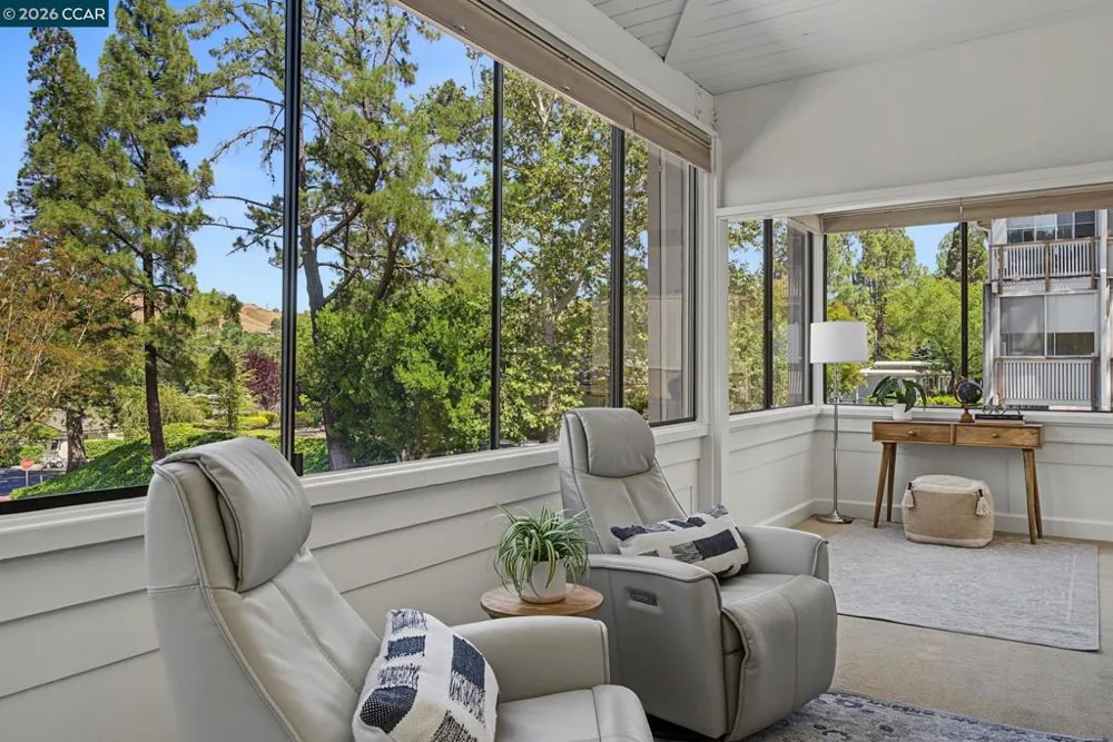 1108 Fairlawn Court #8 Walnut Creek, CA 94595