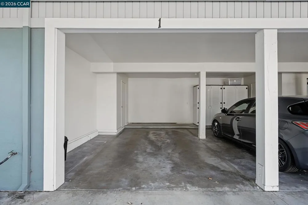 1108 Fairlawn Court #8 Walnut Creek, CA 94595