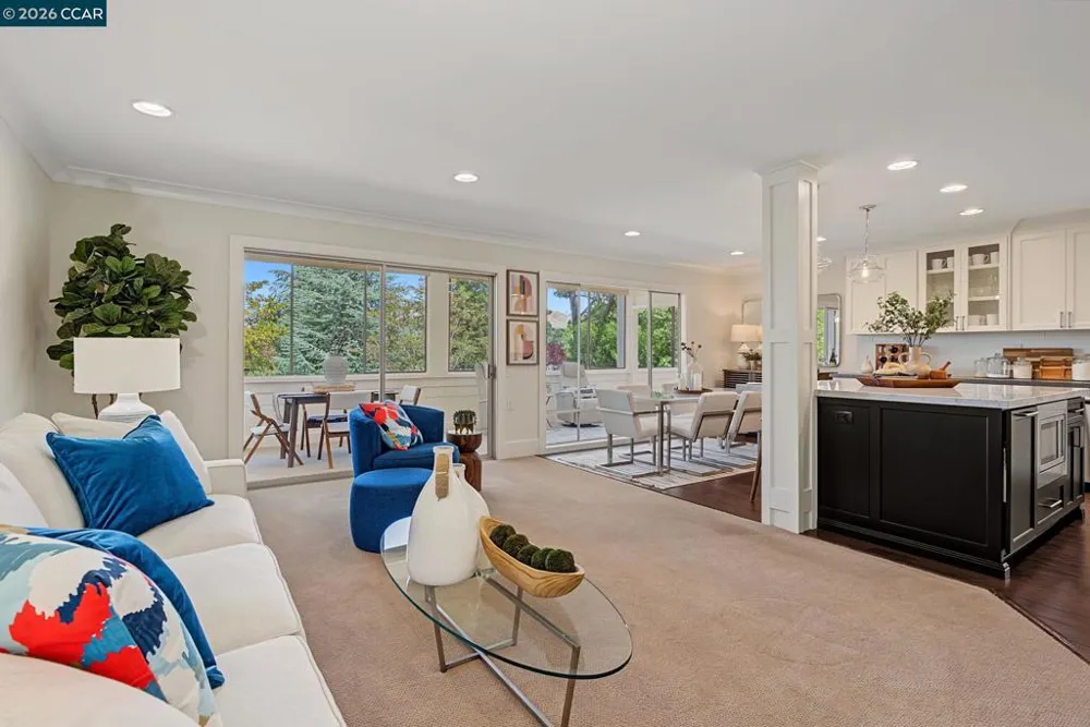 1108 Fairlawn Court #8 Walnut Creek, CA 94595