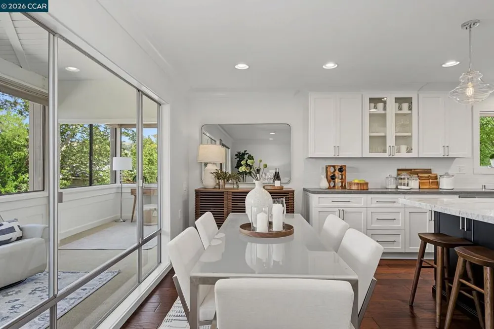 1108 Fairlawn Court #8 Walnut Creek, CA 94595