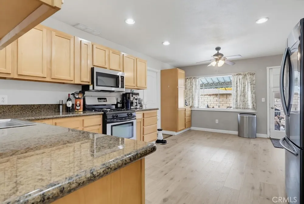 19655 E Covina Covina, CA 91724