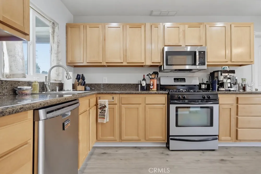 19655 E Covina Covina, CA 91724