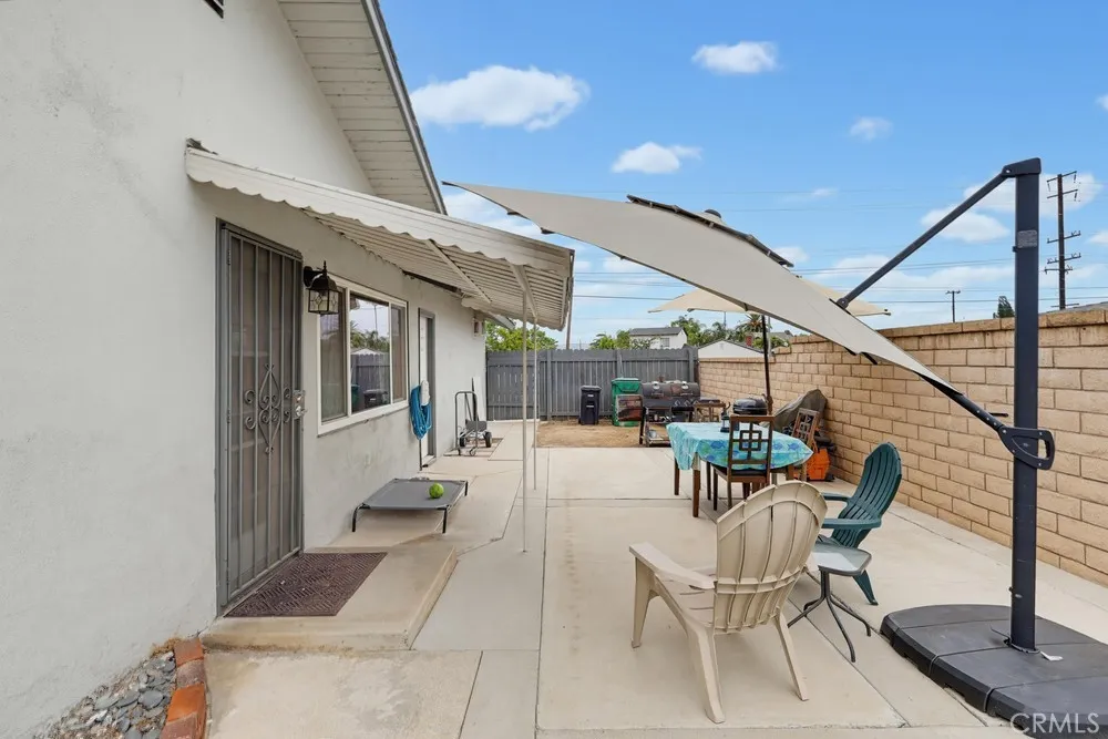19655 E Covina Covina, CA 91724
