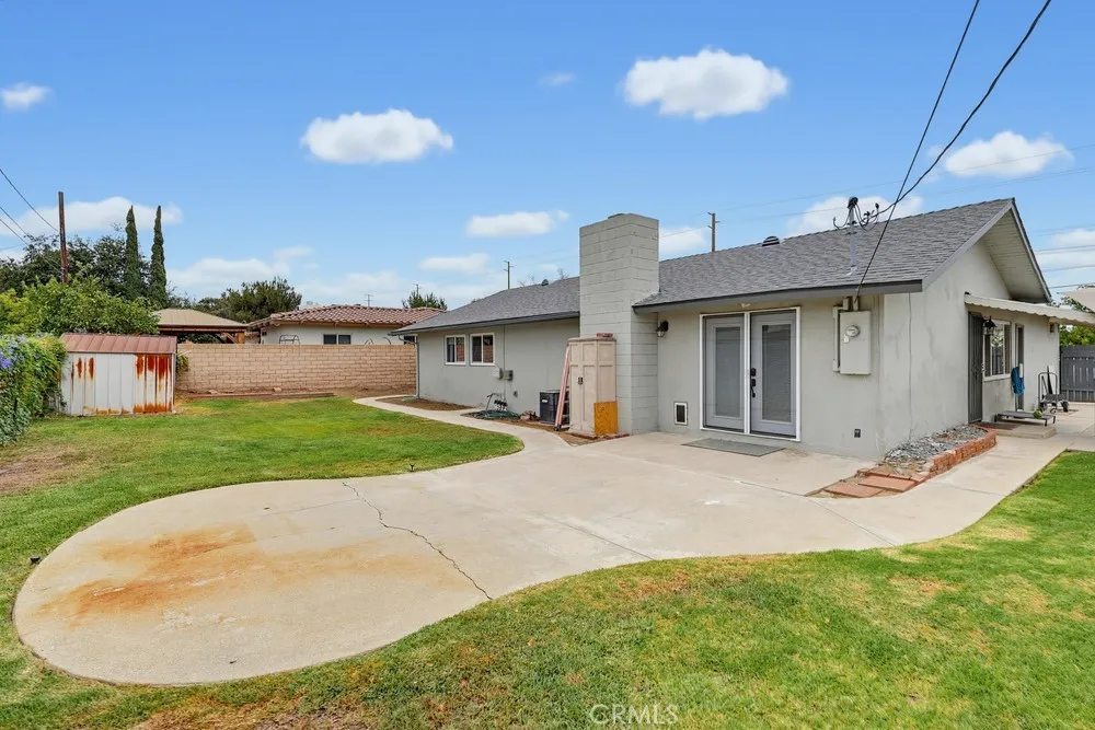 19655 E Covina Covina, CA 91724