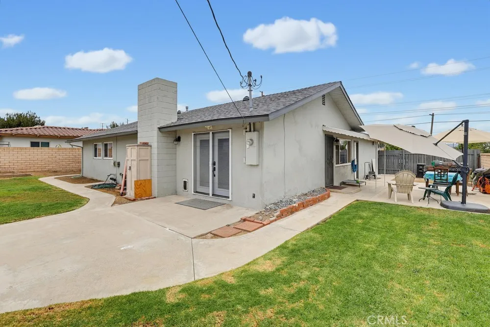19655 E Covina Covina, CA 91724