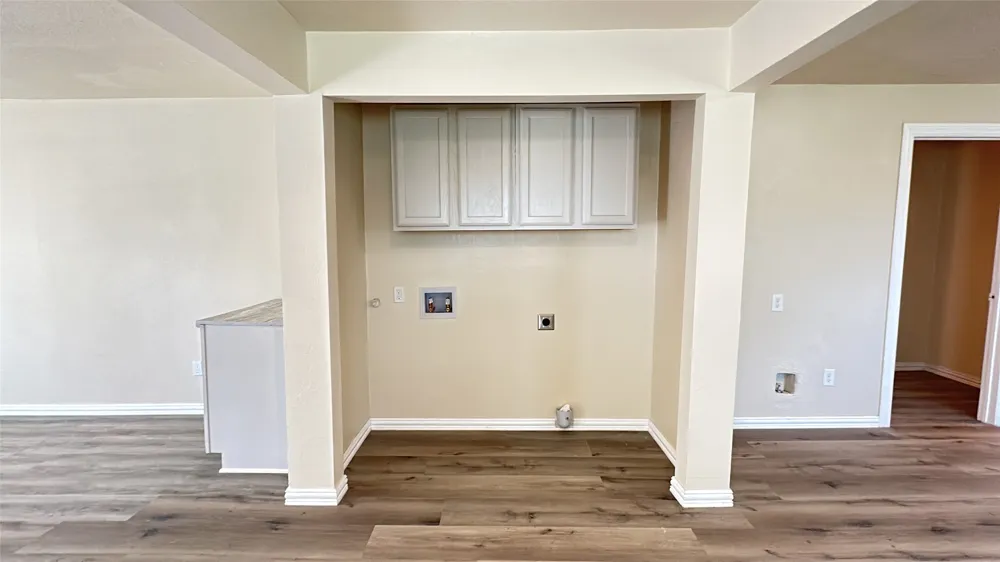 4706 Sachse Road Sachse, TX 75048