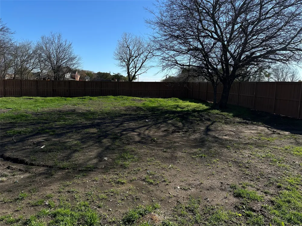 4706 Sachse Road Sachse, TX 75048