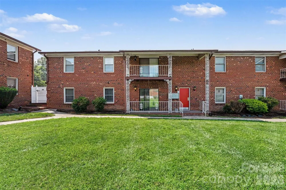 112 Briarcliff Drive Kannapolis, NC 28081