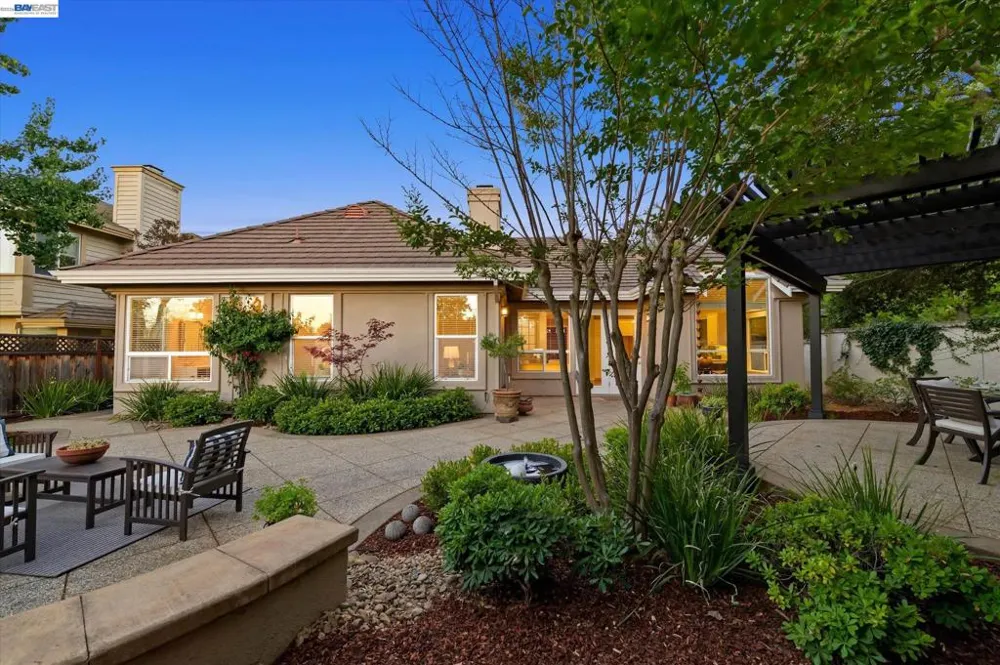 408 Cabonia Ct Pleasanton, CA 94566
