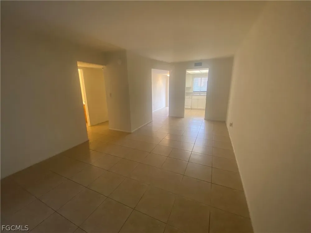 Park Windsor Drive #405 Fort Myers, FL 33901