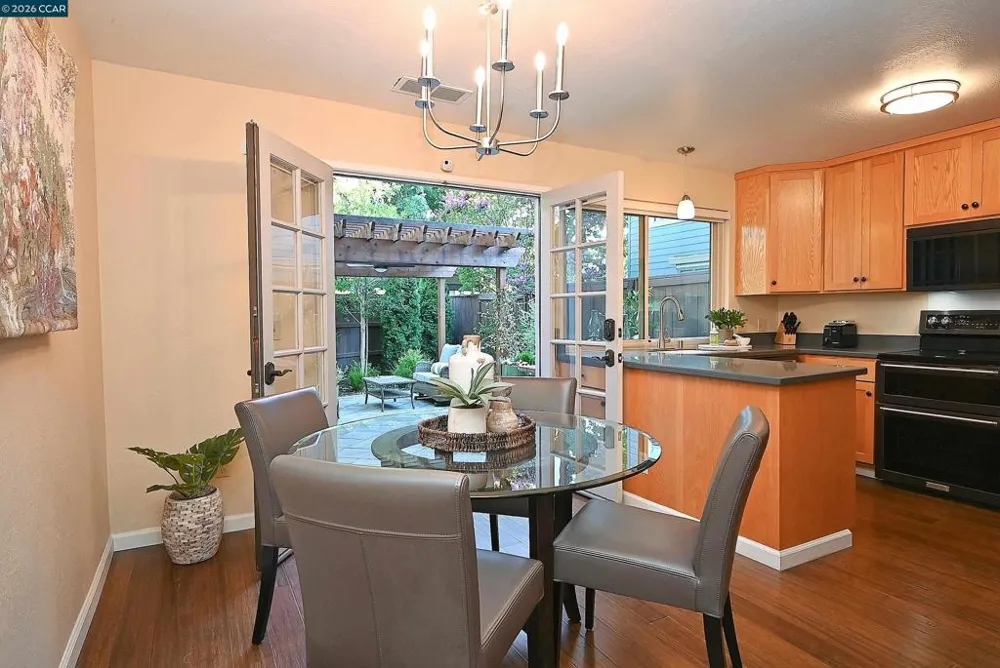 1290 Honey Trail Walnut Creek, CA 94597
