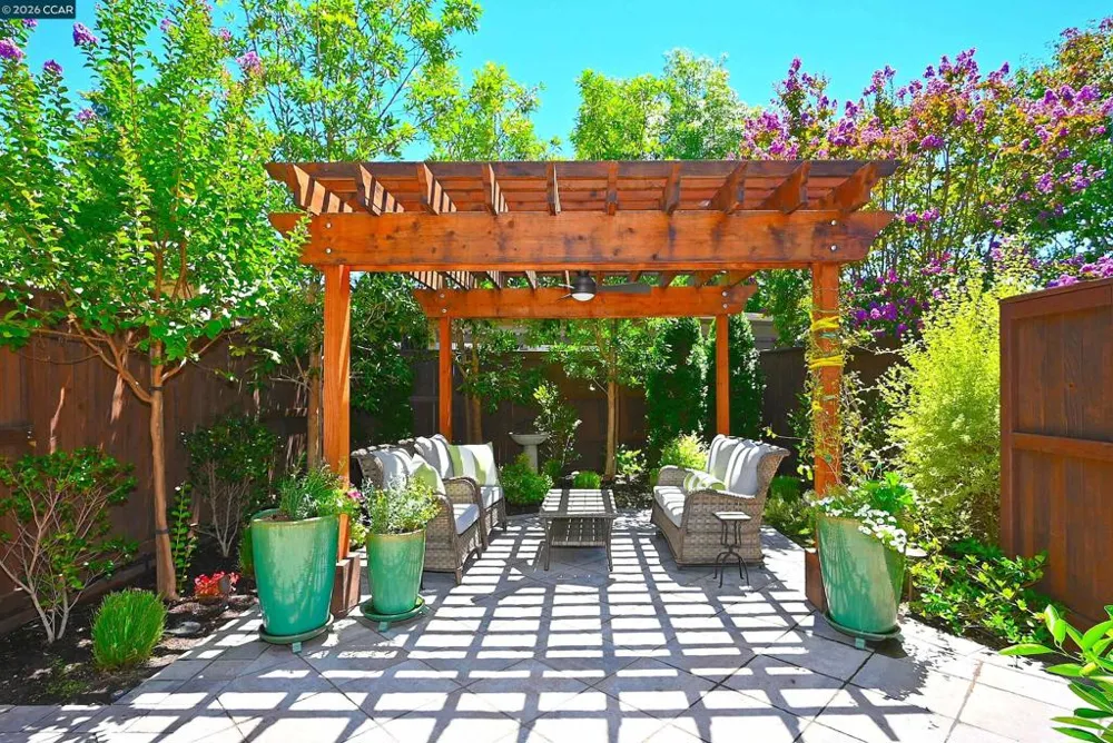 1290 Honey Trail Walnut Creek, CA 94597