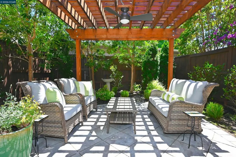 1290 Honey Trail Walnut Creek, CA 94597