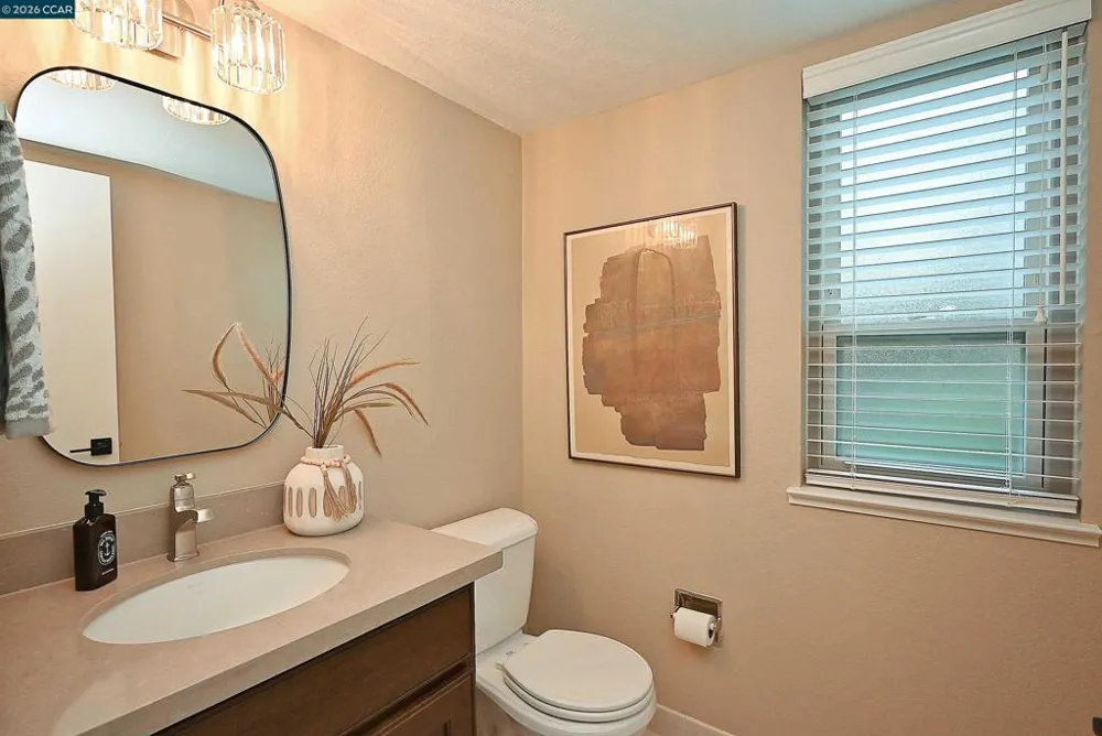 1290 Honey Trail Walnut Creek, CA 94597