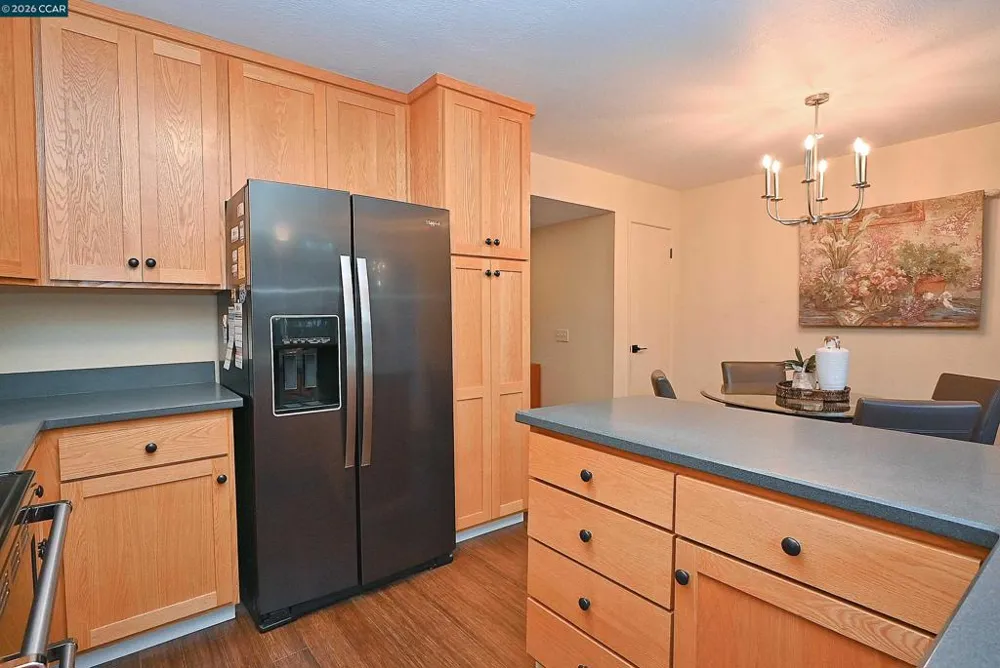 1290 Honey Trail Walnut Creek, CA 94597