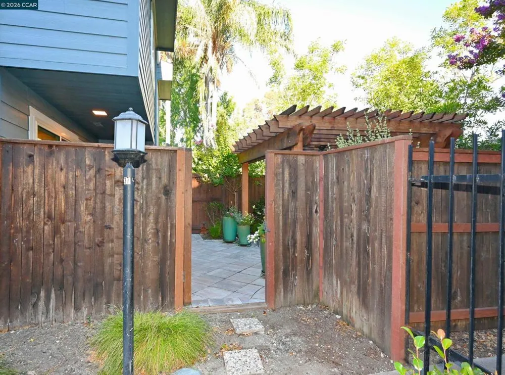 1290 Honey Trail Walnut Creek, CA 94597