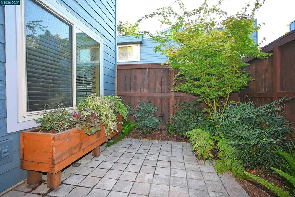 1290 Honey Trail Walnut Creek, CA 94597
