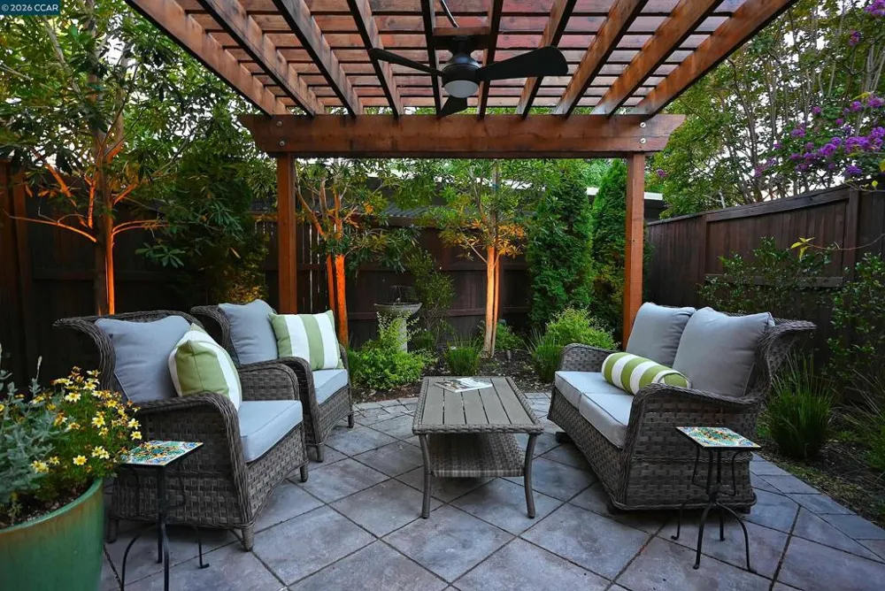 1290 Honey Trail Walnut Creek, CA 94597