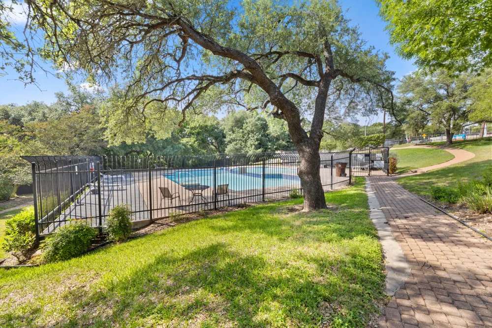 1015 E Yager Lane #115 Austin, TX 78753