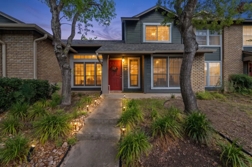 1015 E Yager Lane #115 Austin, TX 78753