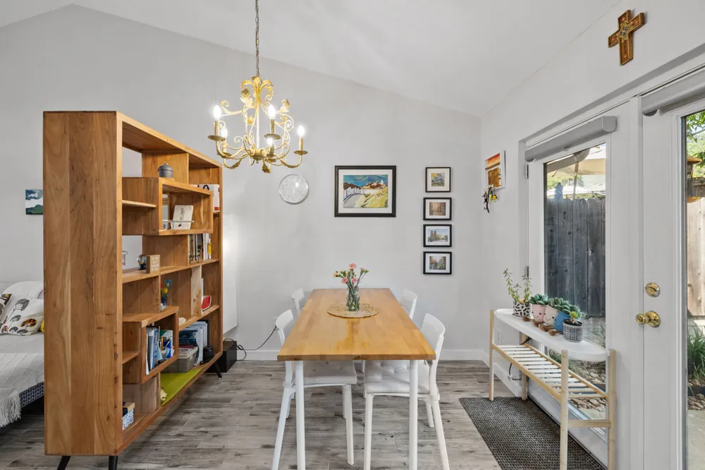 1015 E Yager Lane #115 Austin, TX 78753
