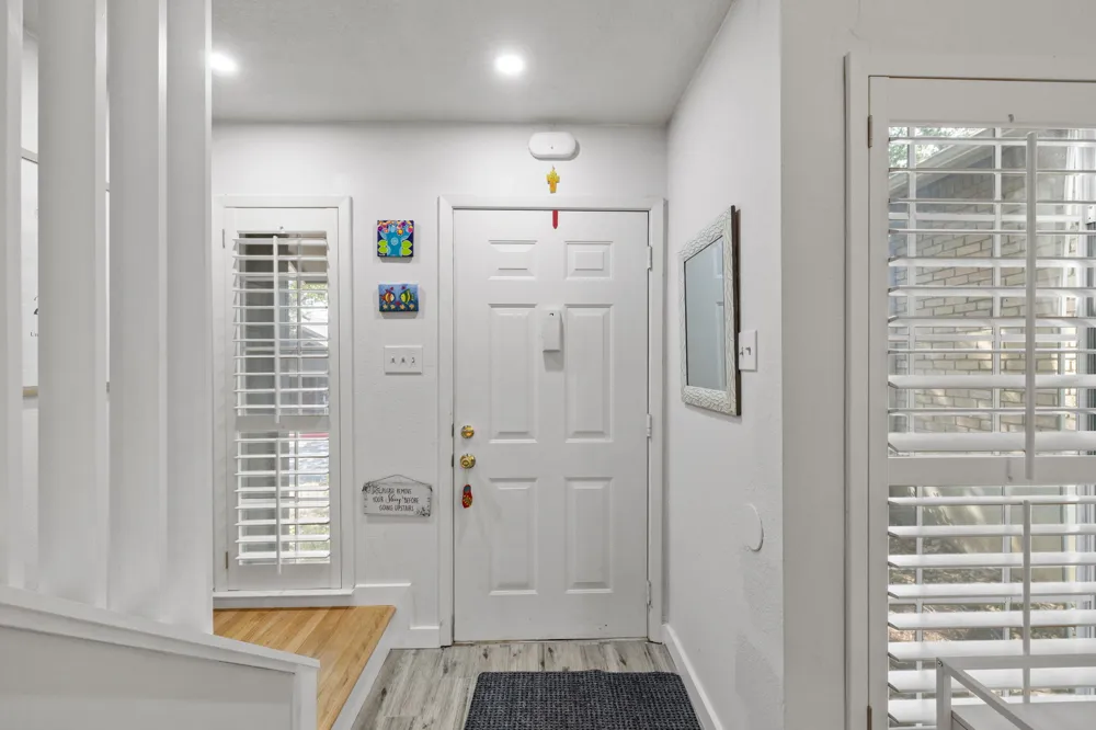 1015 E Yager Lane #115 Austin, TX 78753
